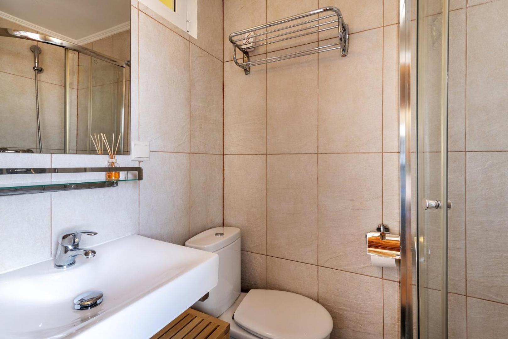 Appartamento Guestready - Fantastic Rustic Duplex With Terrace Lisbona Esterno foto