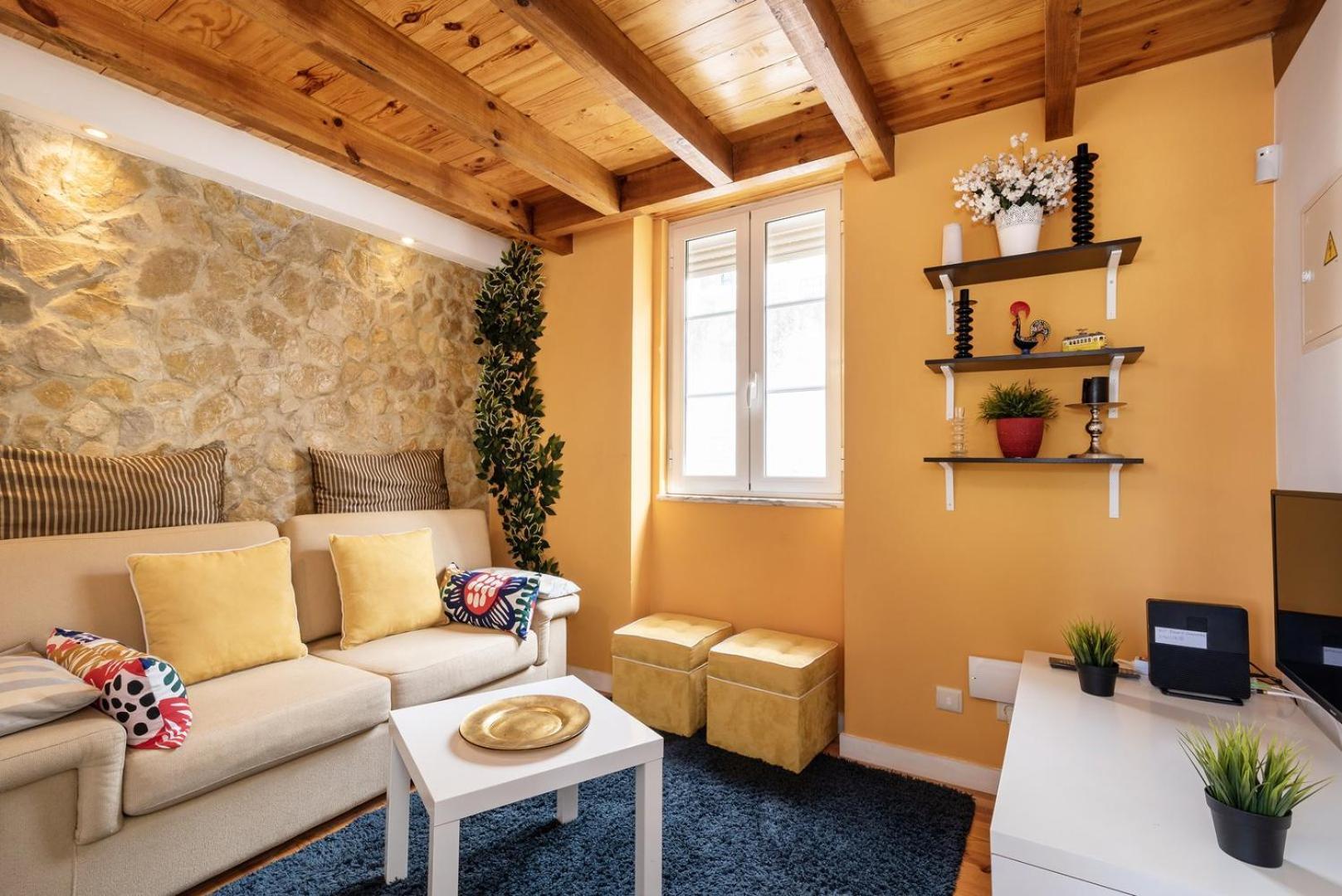 Appartamento Guestready - Fantastic Rustic Duplex With Terrace Lisbona Esterno foto