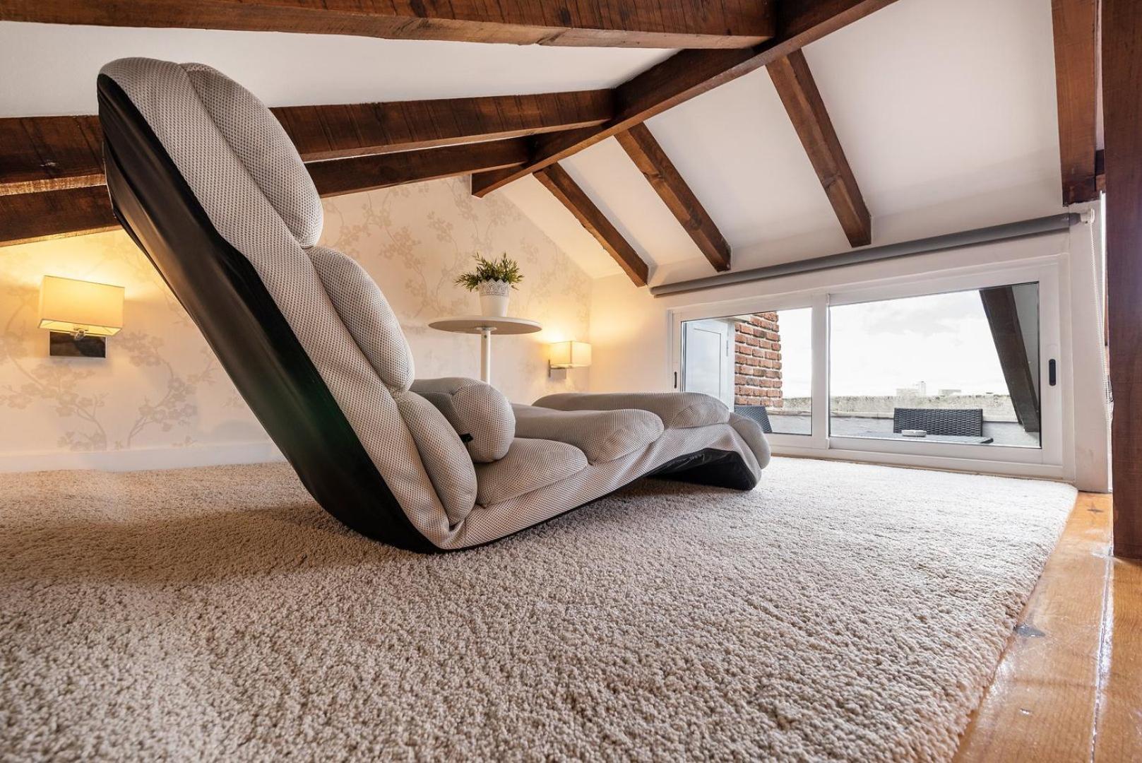 Appartamento Guestready - Fantastic Rustic Duplex With Terrace Lisbona Esterno foto